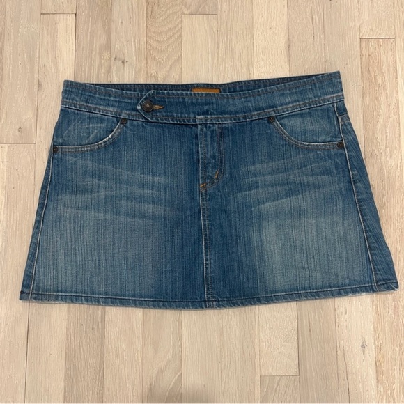 James Jeans Denim Jean Women's Mini Skirt Size 30 - Picture 1 of 6